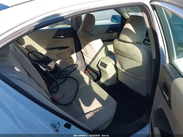 1HGCR2F73GA014404 2016 HONDA ACCORD - Image 8