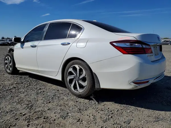 1HGCR2F73GA024981 2016 HONDA ACCORD - Image 2