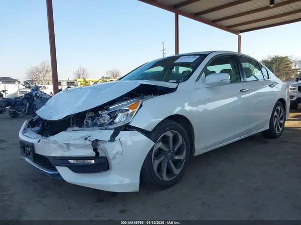1HGCR2F73GA024995 2016 HONDA ACCORD - Image 2