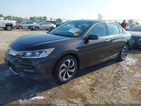 1HGCR2F73GA047967 2016 HONDA ACCORD - Image 2