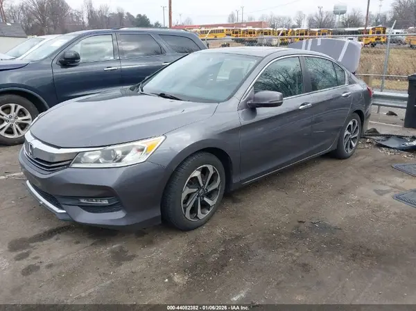 1HGCR2F73GA070410 2016 HONDA ACCORD - Image 2