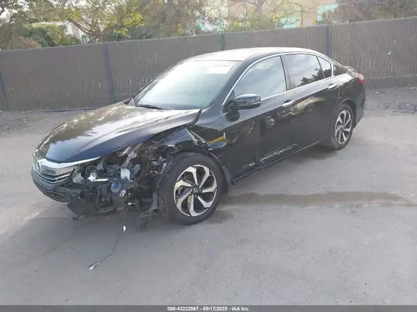 1HGCR2F73GA113529 2016 HONDA ACCORD - Image 2