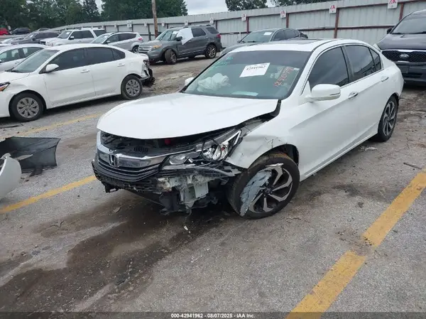1HGCR2F73GA125079 2016 HONDA ACCORD - Image 2