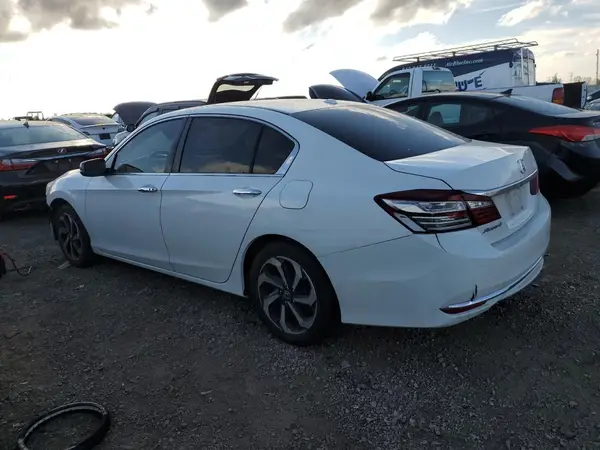 1HGCR2F73GA147695 2016 HONDA ACCORD - Image 2