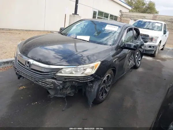 1HGCR2F73GA199330 2016 HONDA ACCORD - Image 2