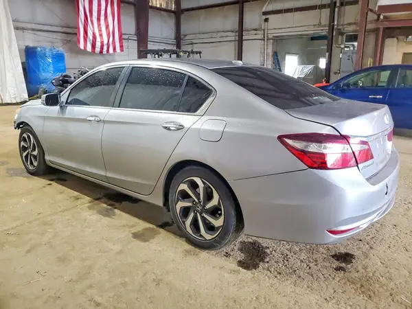 1HGCR2F73HA053270 2017 HONDA ACCORD - Image 2