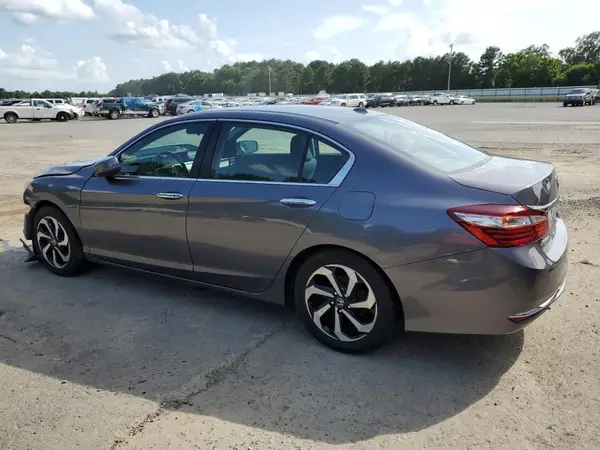 1HGCR2F73HA058324 2017 HONDA ACCORD - Image 2