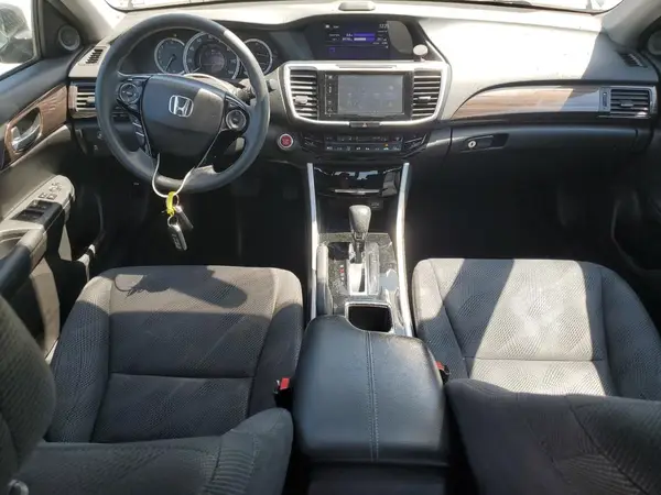 1HGCR2F73HA060705 2017 HONDA ACCORD - Image 8