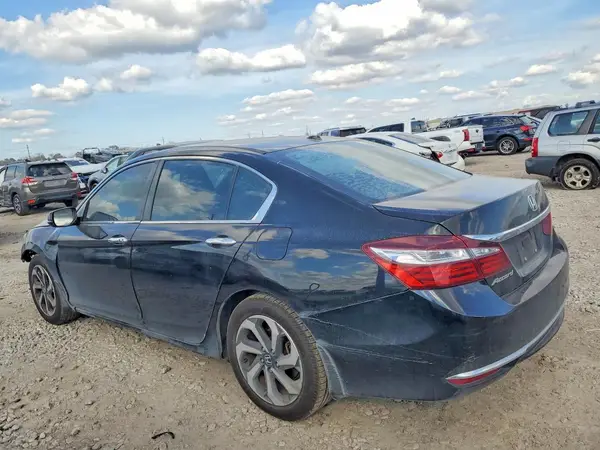 1HGCR2F73HA109966 2017 HONDA ACCORD - Image 2