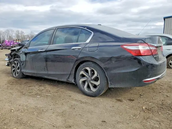 1HGCR2F73HA111295 2017 HONDA ACCORD - Image 2