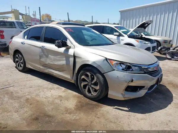 1HGCR2F73HA120885 2017 HONDA ACCORD - Image 1