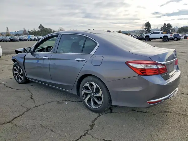 1HGCR2F73HA125374 2017 HONDA ACCORD - Image 2
