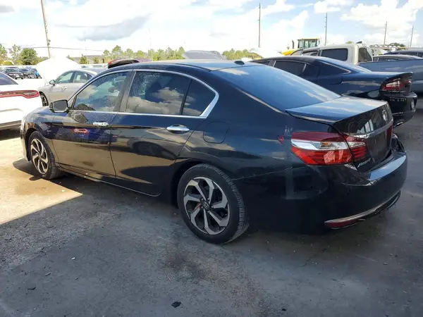 1HGCR2F73HA129845 2017 HONDA ACCORD - Image 2