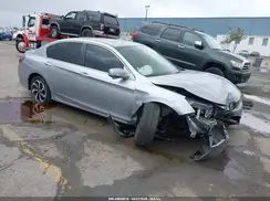 1HGCR2F73HA132437 2017 HONDA ACCORD