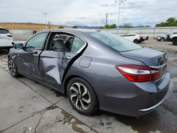 1HGCR2F73HA153871 2017 HONDA ACCORD - Image 2
