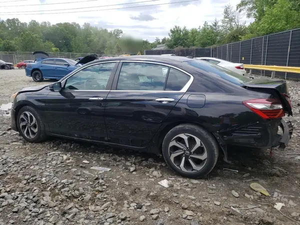 1HGCR2F73HA169598 2017 HONDA ACCORD - Image 2