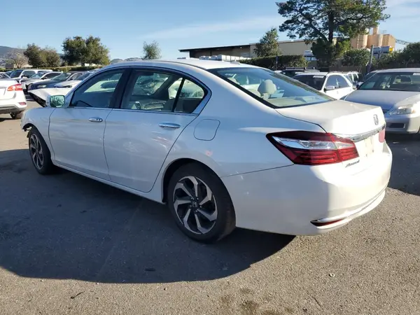 1HGCR2F73HA214801 2017 HONDA ACCORD - Image 2