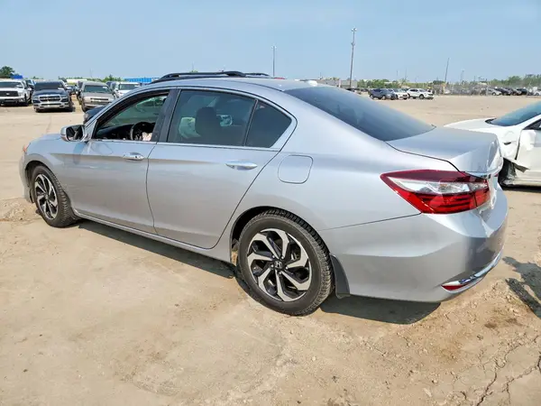 1HGCR2F73HA246826 2017 HONDA ACCORD - Image 2