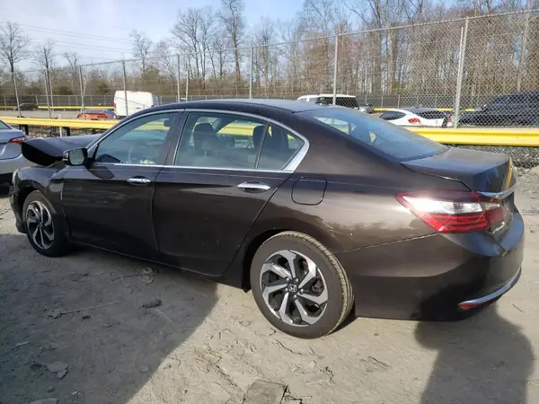 1HGCR2F73HA258684 2017 HONDA ACCORD - Image 2