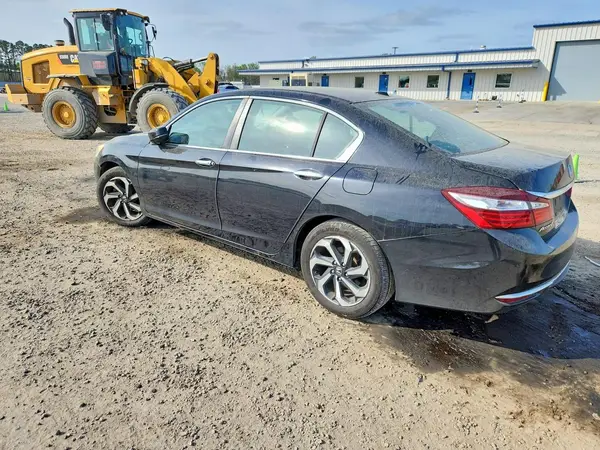 1HGCR2F73HA299123 2017 HONDA ACCORD - Image 2