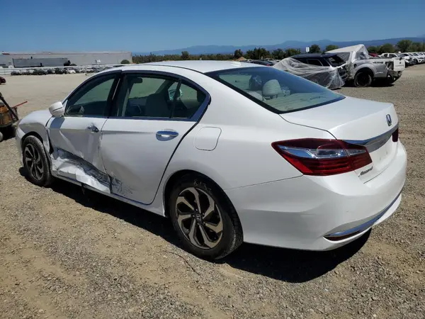 1HGCR2F74GA024889 2016 HONDA ACCORD - Image 2