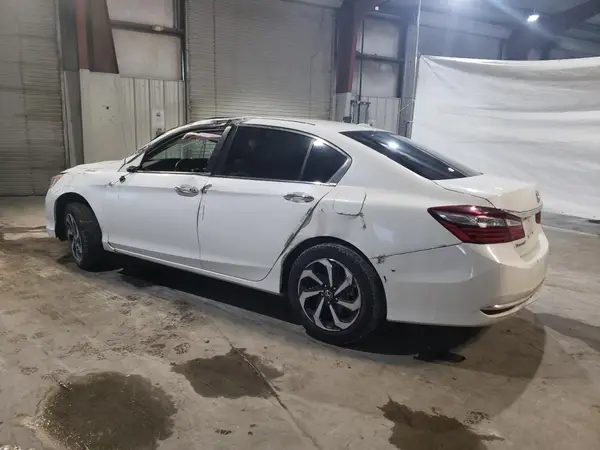 1HGCR2F74GA096028 2016 HONDA ACCORD - Image 2