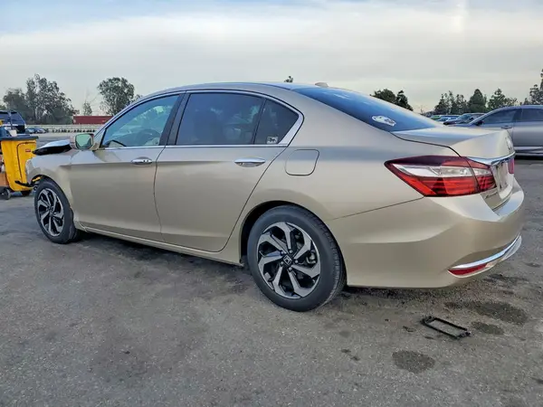 1HGCR2F74HA005163 2017 HONDA ACCORD - Image 2