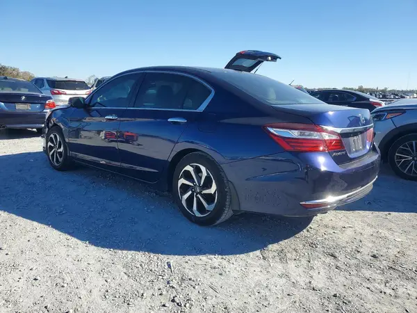 1HGCR2F74HA044612 2017 HONDA ACCORD - Image 2