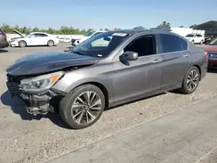 1HGCR2F74HA105652 2017 HONDA ACCORD