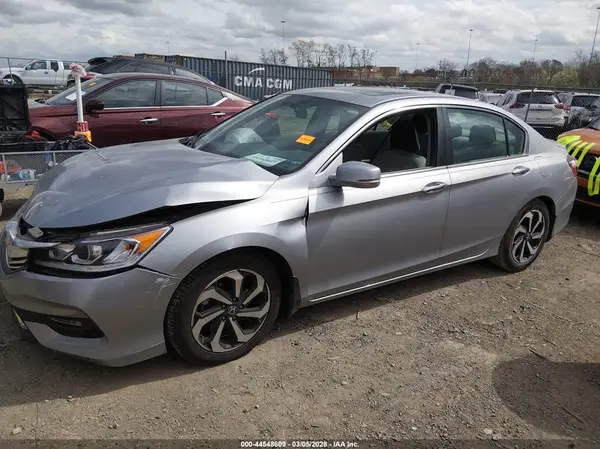 1HGCR2F74HA108096 2017 HONDA ACCORD - Image 2