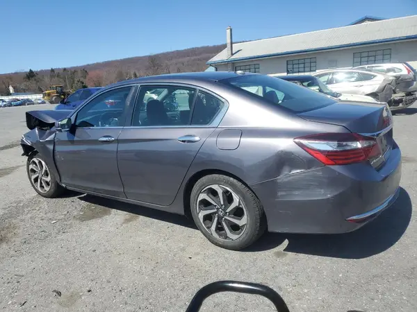 1HGCR2F74HA219957 2017 HONDA ACCORD - Image 2