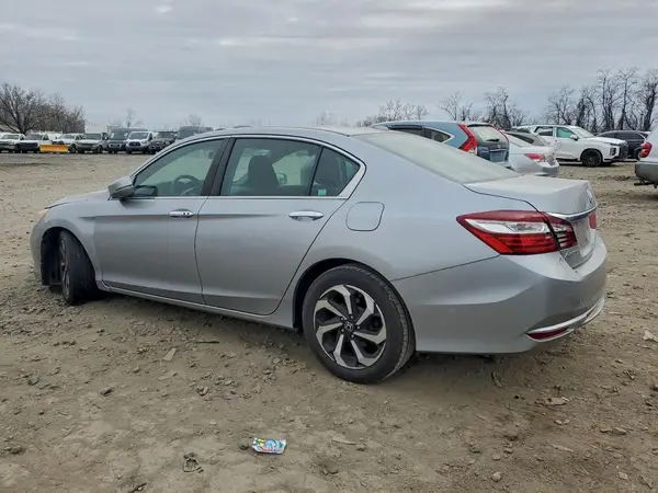 1HGCR2F74HA223684 2017 HONDA ACCORD - Image 2