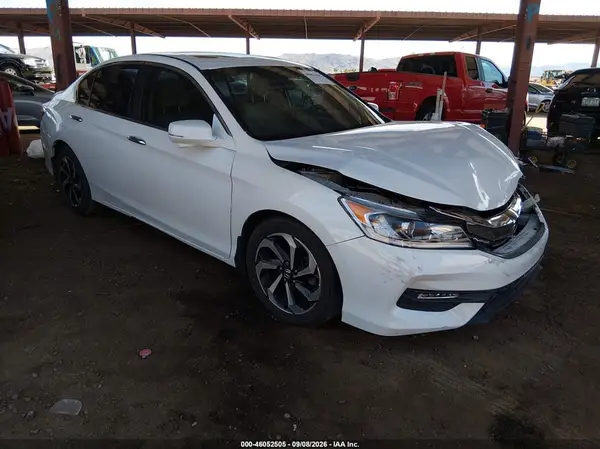 1HGCR2F74HA231588 2017 HONDA ACCORD - Image 1