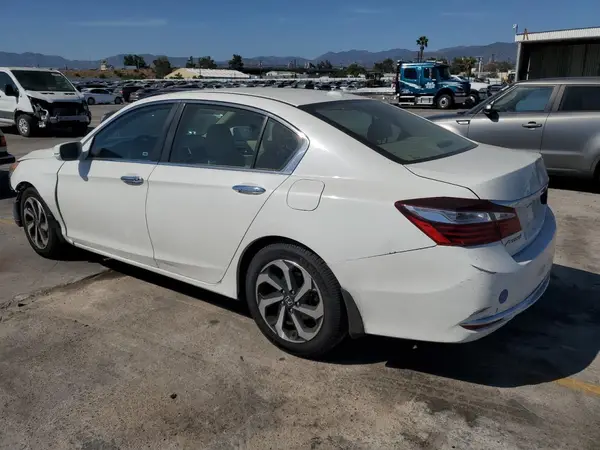 1HGCR2F74HA237438 2017 HONDA ACCORD - Image 2