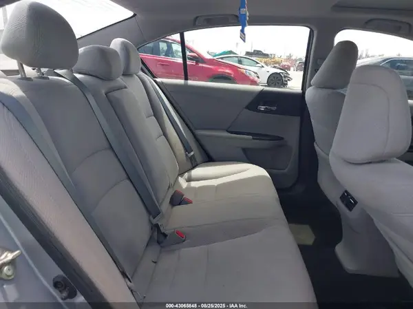 1HGCR2F74HA244616 2017 HONDA ACCORD - Image 8