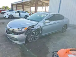 1HGCR2F74HA292858 2017 HONDA ACCORD