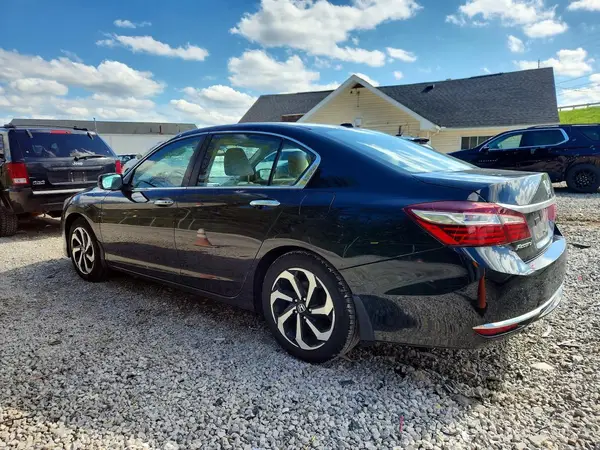 1HGCR2F75GA223935 2016 HONDA ACCORD - Image 2