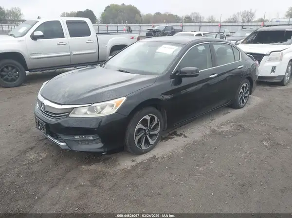 1HGCR2F75GA233879 2016 HONDA ACCORD - Image 2