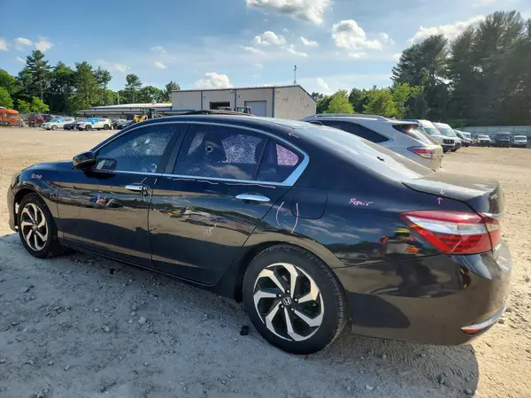 1HGCR2F75HA004362 2017 HONDA ACCORD - Image 2