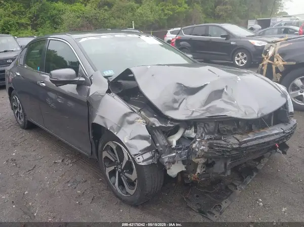 1HGCR2F75HA006340 2017 HONDA ACCORD - Image 1