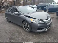 1HGCR2F75HA026023 2017 HONDA ACCORD