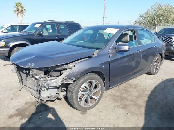 1HGCR2F75HA090966 2017 HONDA ACCORD - Image 2