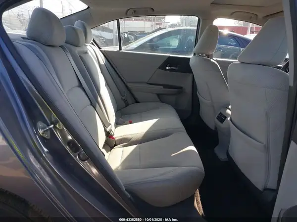 1HGCR2F75HA090966 2017 HONDA ACCORD - Image 8