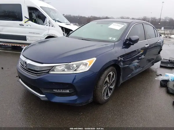 1HGCR2F75HA103750 2017 HONDA ACCORD - Image 2