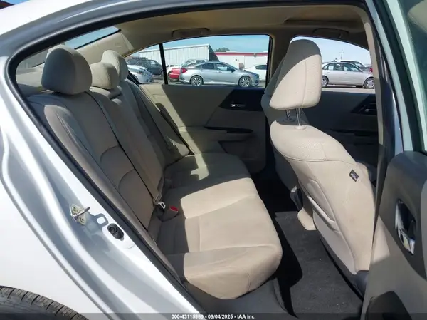 1HGCR2F75HA132780 2017 HONDA ACCORD - Image 8