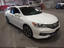 1HGCR2F75HA151703 2017 HONDA ACCORD