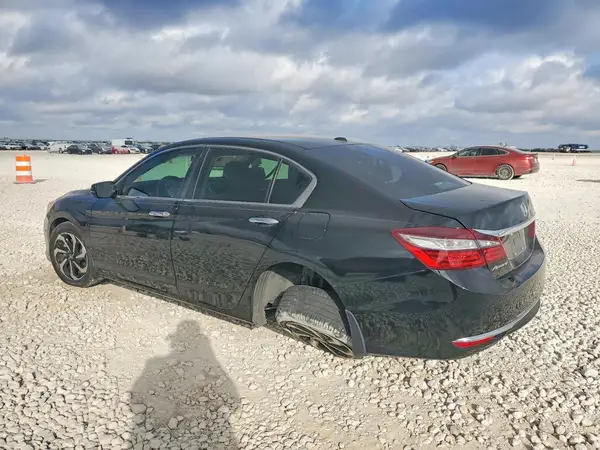 1HGCR2F75HA294490 2017 HONDA ACCORD - Image 2