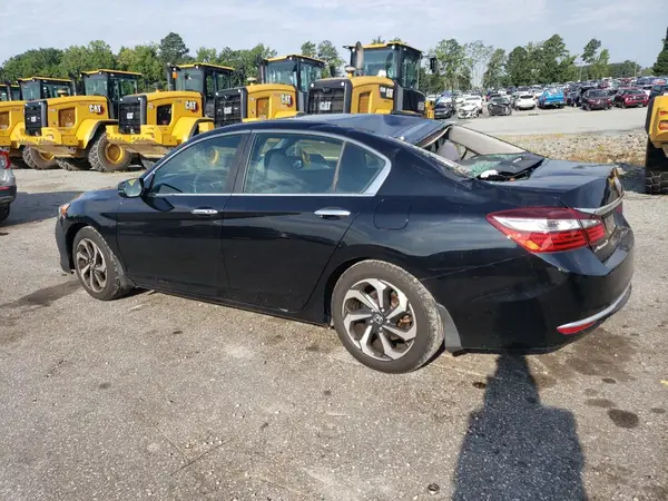 1HGCR2F76GA000349 2016 HONDA ACCORD - Image 2