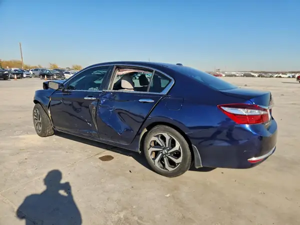 1HGCR2F76GA007530 2016 HONDA ACCORD - Image 2