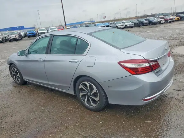 1HGCR2F76GA030399 2016 HONDA ACCORD - Image 2